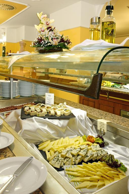 Hotel Ensana Vltava Mariańskie Łaźnie Zewnętrze zdjęcie