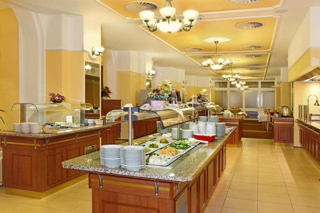 Hotel Ensana Vltava Mariańskie Łaźnie Zewnętrze zdjęcie