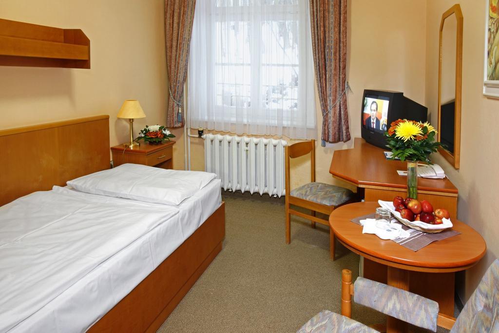 Hotel Ensana Vltava Mariańskie Łaźnie Pokój zdjęcie
