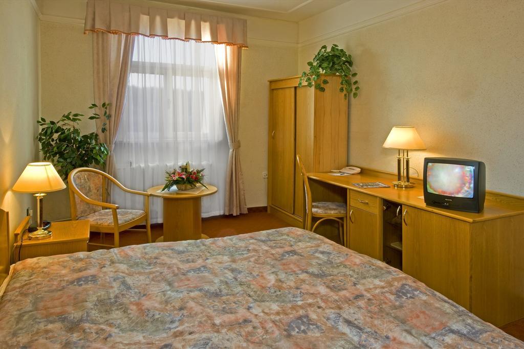 Hotel Ensana Vltava Mariańskie Łaźnie Pokój zdjęcie