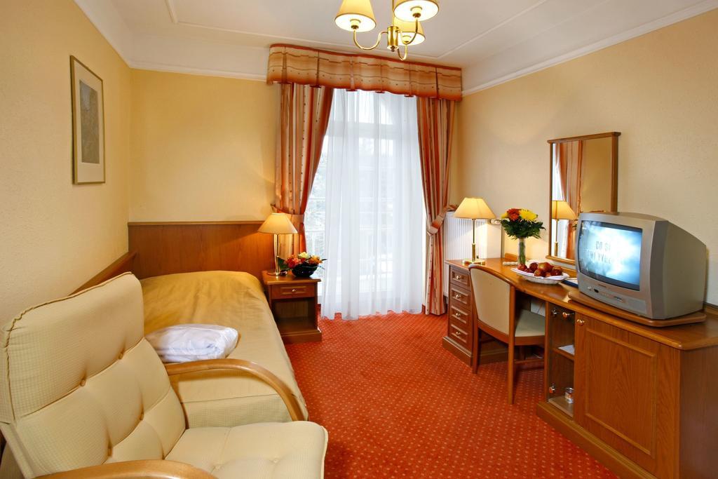 Hotel Ensana Vltava Mariańskie Łaźnie Pokój zdjęcie