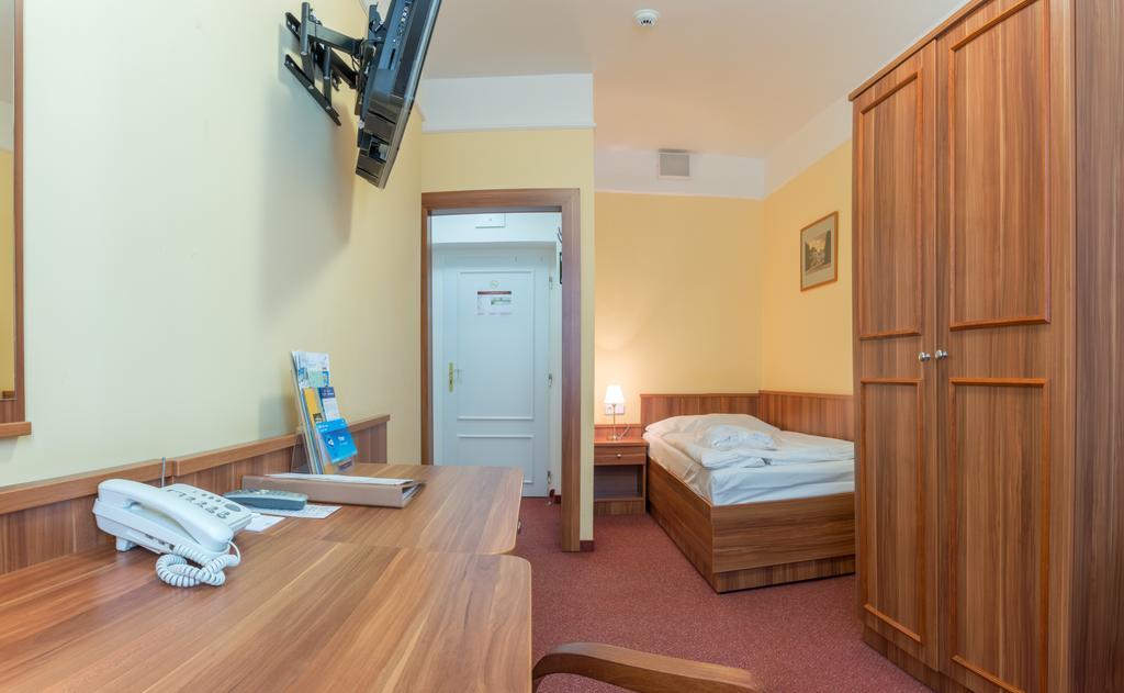 Hotel Ensana Vltava Mariańskie Łaźnie Zewnętrze zdjęcie