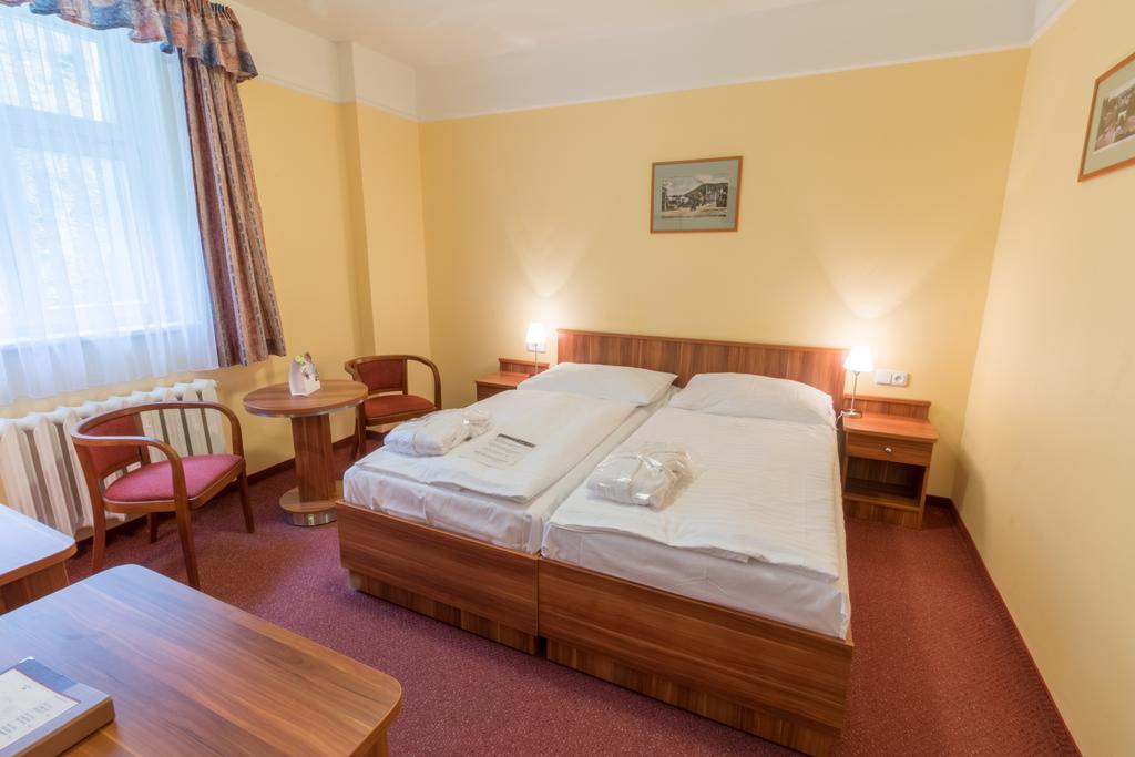Hotel Ensana Vltava Mariańskie Łaźnie Zewnętrze zdjęcie