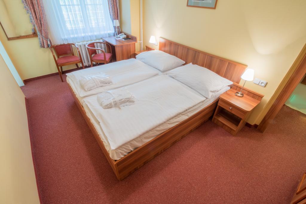 Hotel Ensana Vltava Mariańskie Łaźnie Zewnętrze zdjęcie